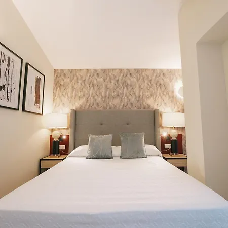 Debambu Atarazanas Hotel apartamentowy Malaga